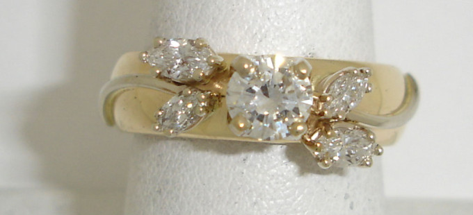 Bay Design Custom Jewelers 2